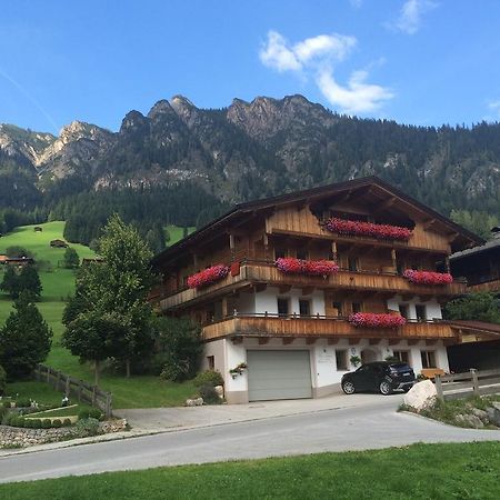 Alpbacher Appartementhaus Johannes Bagian luar foto