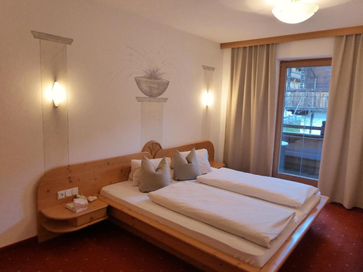 Alpbacher Appartementhaus Johannes Bagian luar foto